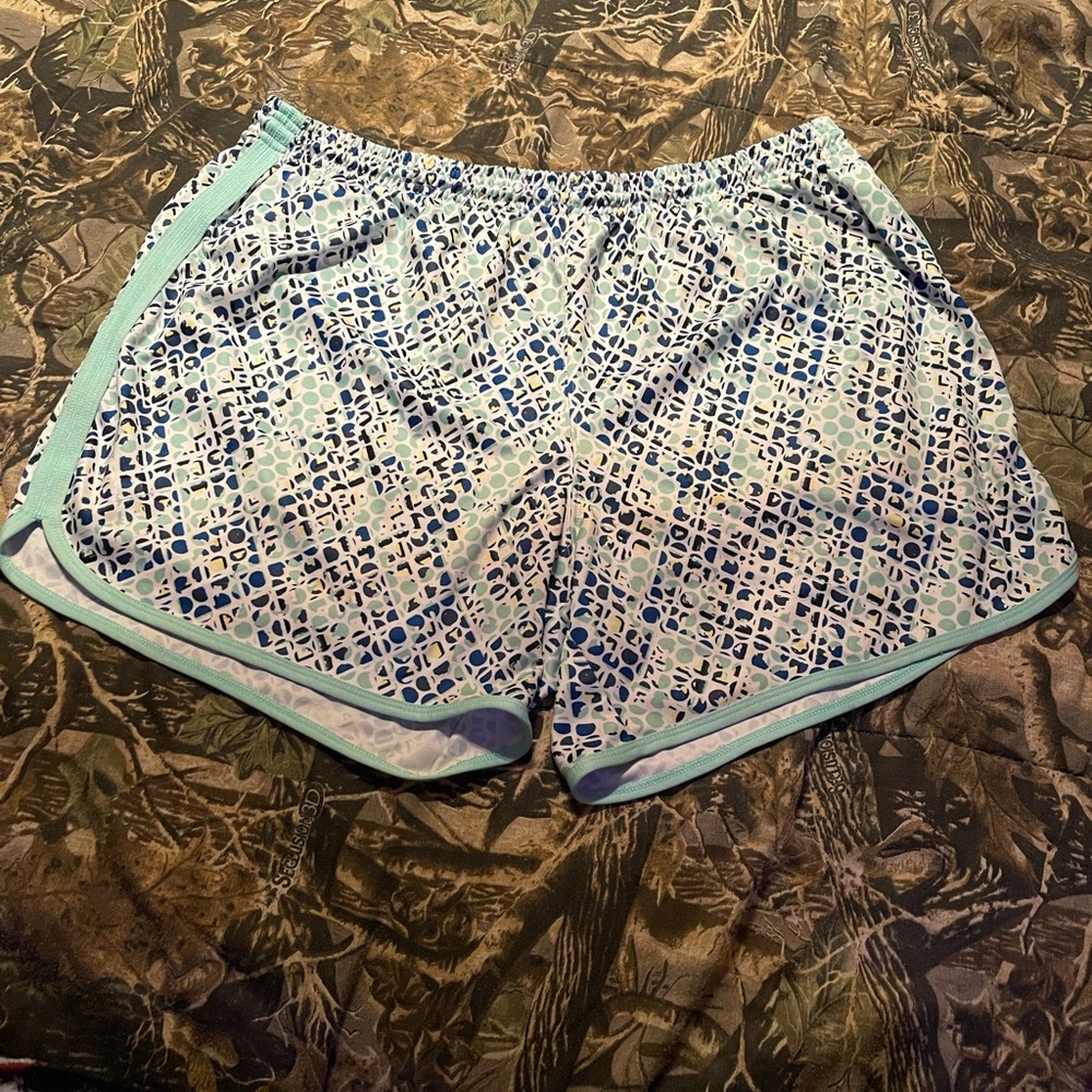 Zelos curvy shorts size 2XL